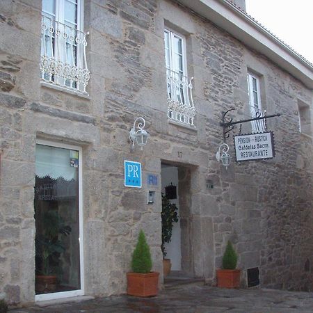 Hotel Caldelas Sacra-Pension Rustica 3 Estrellas Castro Caldelas Exterior photo
